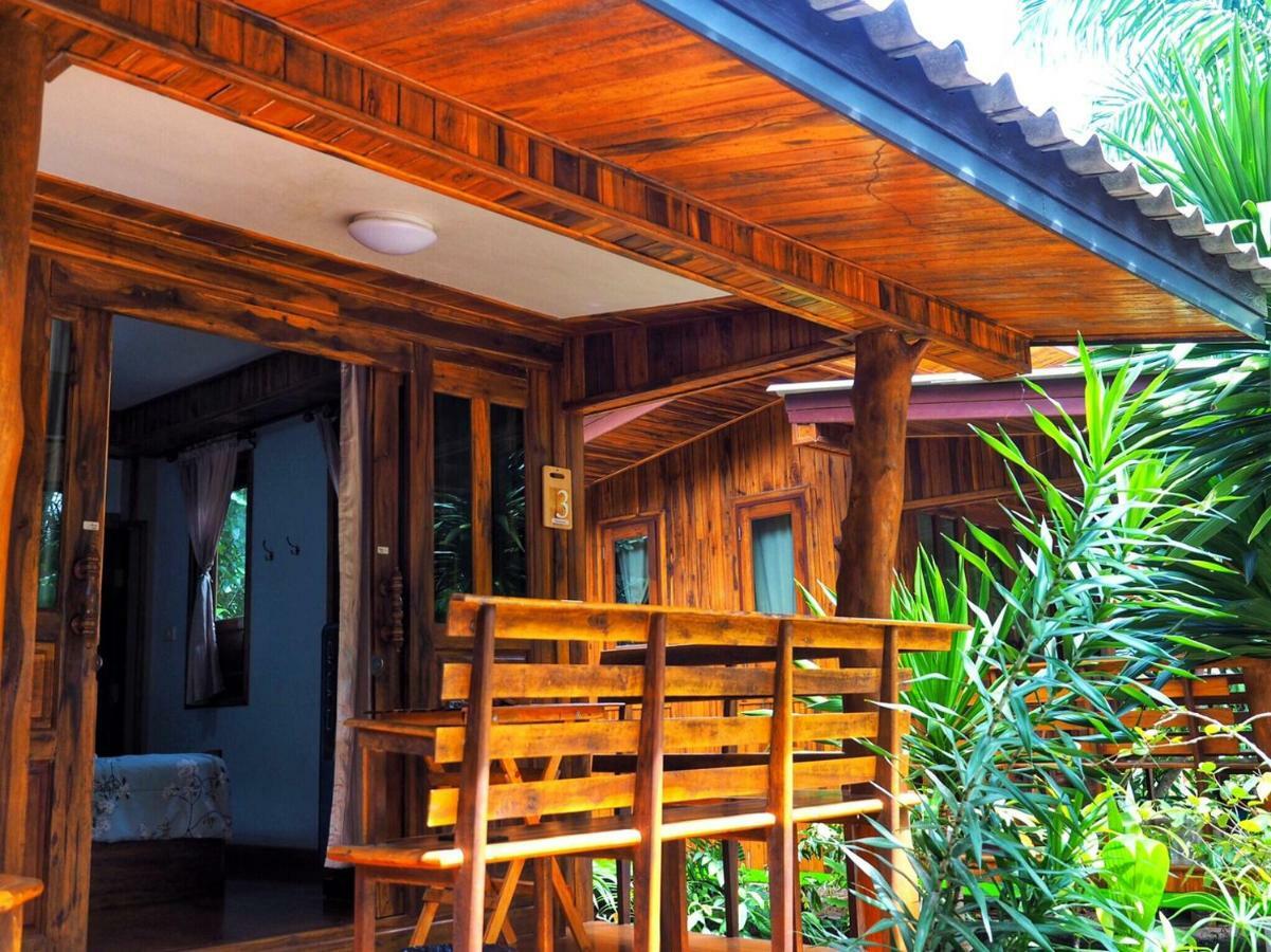 Baansuan Resort Don Sak Exterior photo