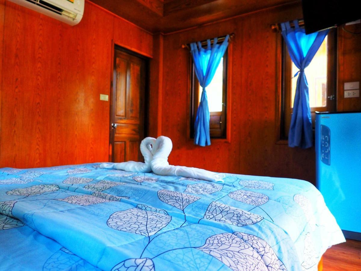 Baansuan Resort Don Sak Exterior photo