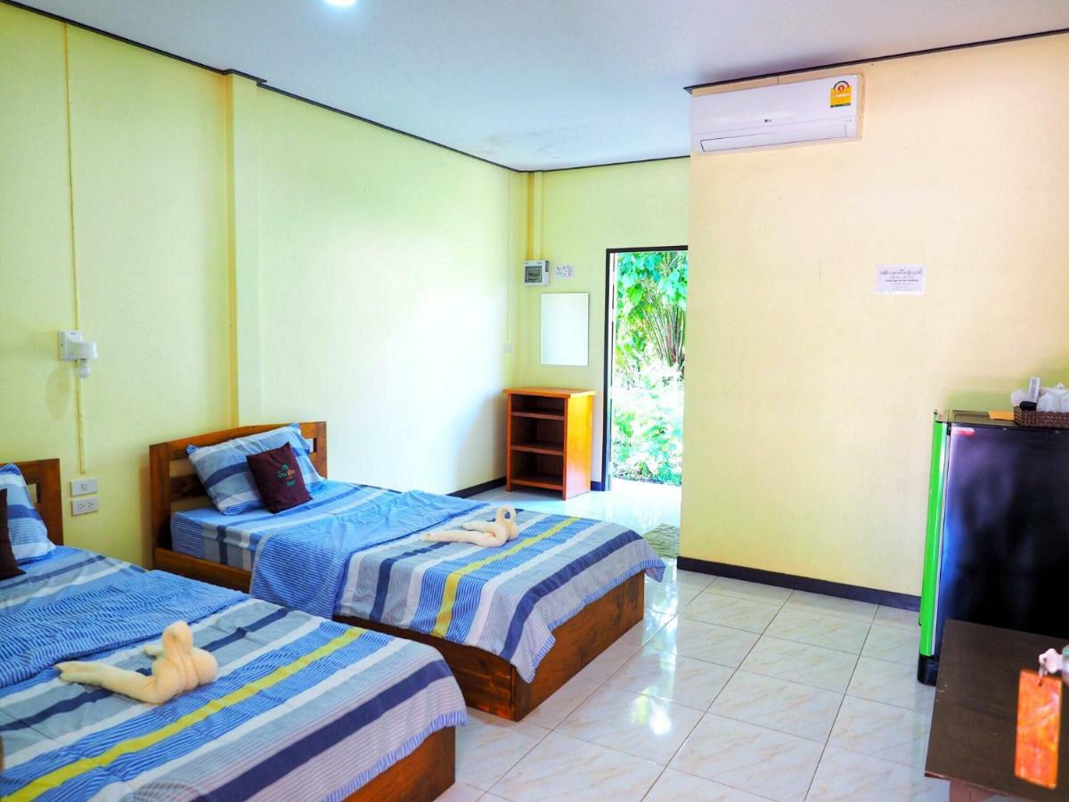 Baansuan Resort Don Sak Exterior photo